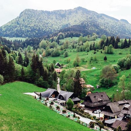 Wellness Rezort Janosikov Dvor Zázrivá Buitenkant foto