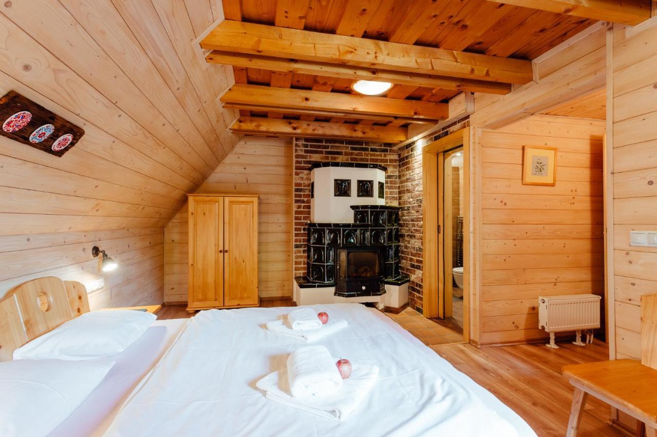 Wellness Rezort Janosikov Dvor Zázrivá Buitenkant foto