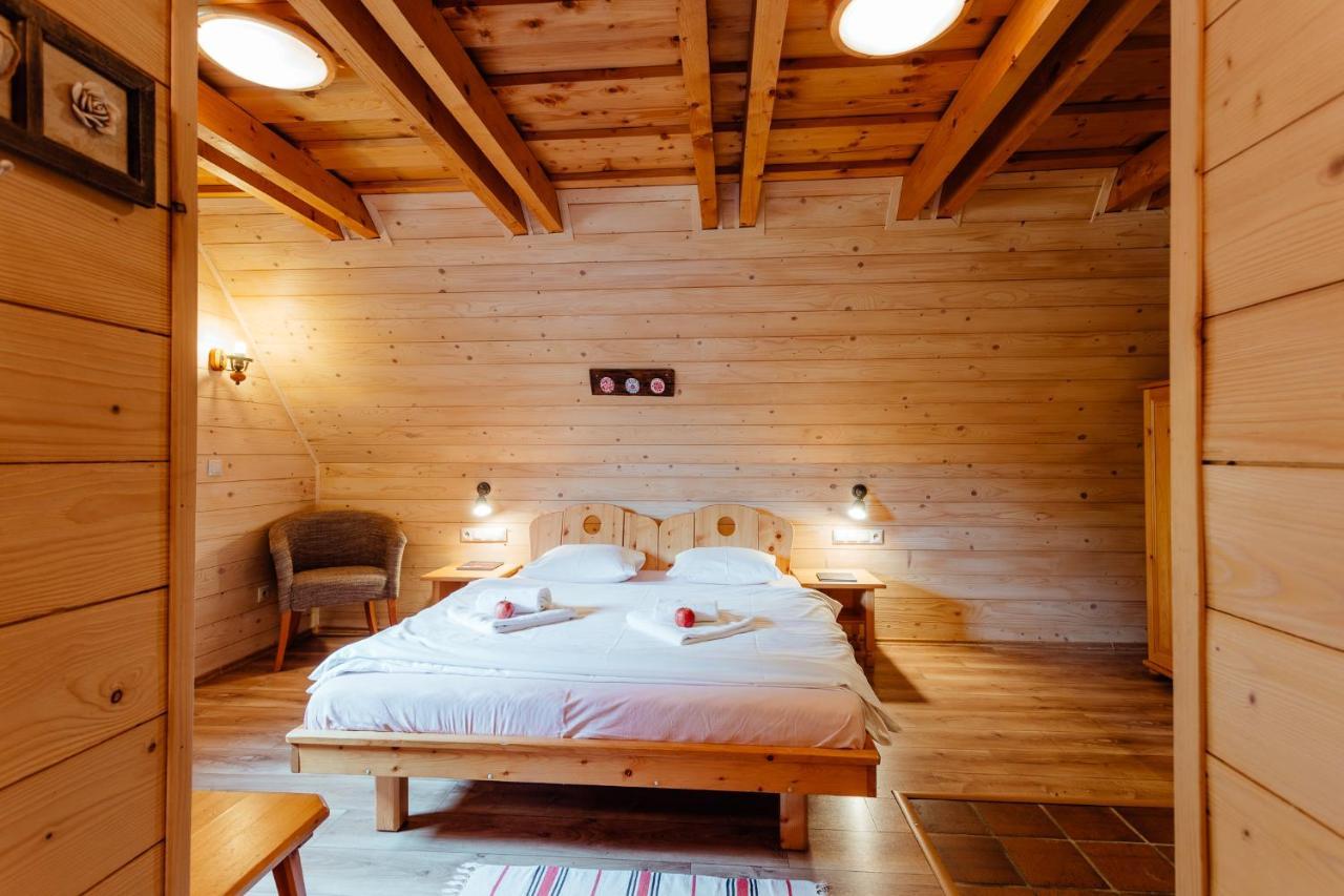 Wellness Rezort Janosikov Dvor Zázrivá Buitenkant foto