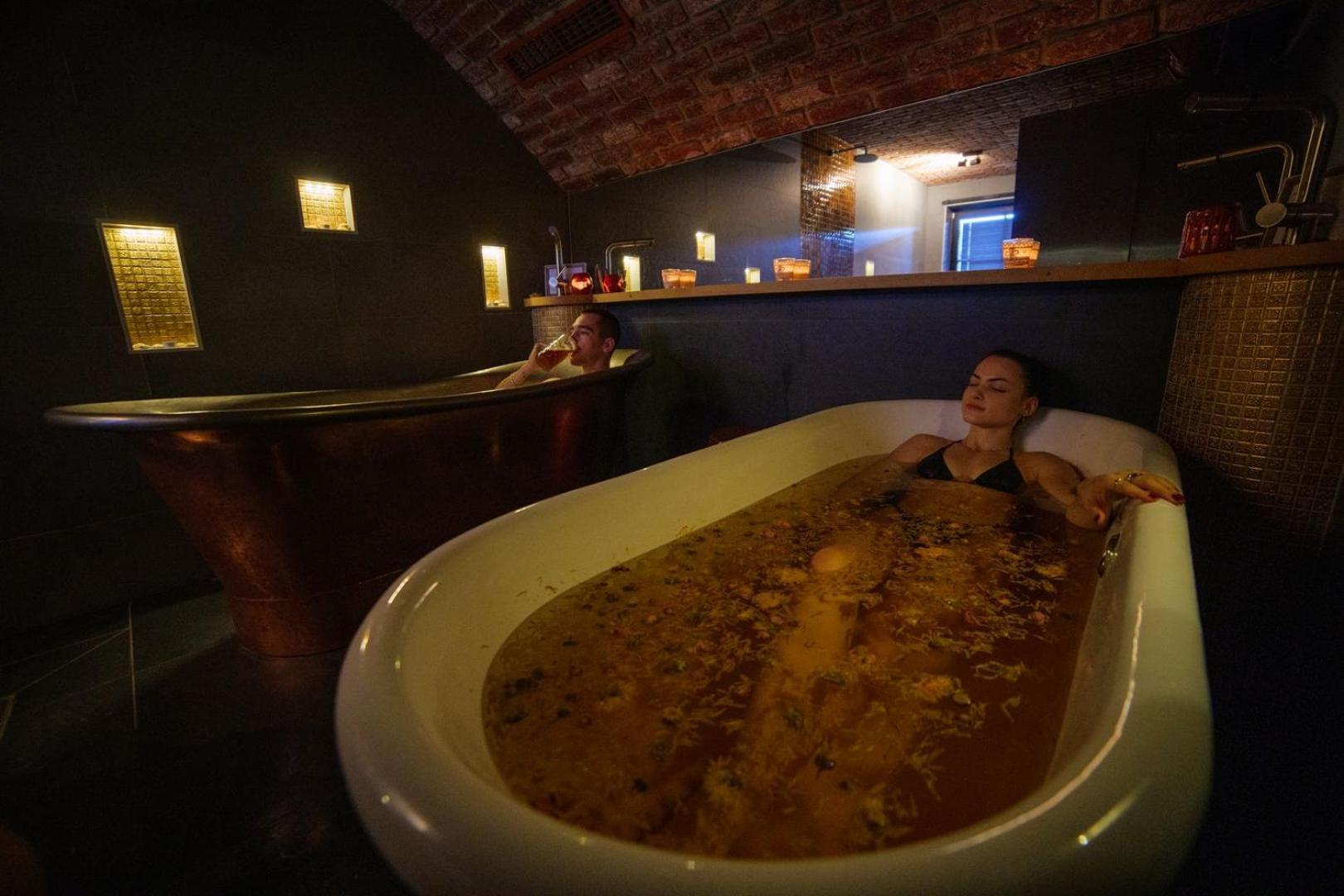 Wellness Rezort Janosikov Dvor Zázrivá Buitenkant foto